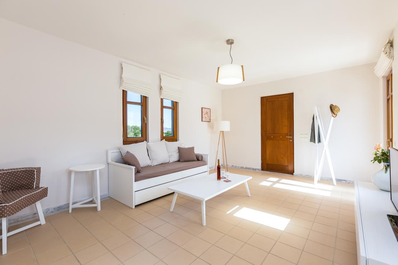 Mikro Livadi Special Lodges - Has An Eco Salt Water Pool - 150M From The Beach Episkopi-Chania Exterior foto