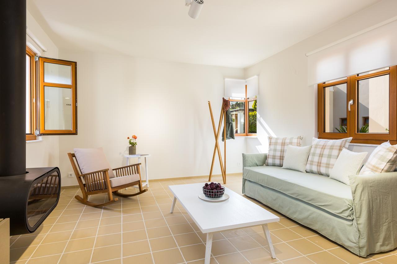 Mikro Livadi Special Lodges - Has An Eco Salt Water Pool - 150M From The Beach Episkopi-Chania Exterior foto